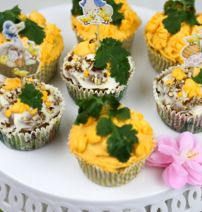 vegan carrot cake muffin