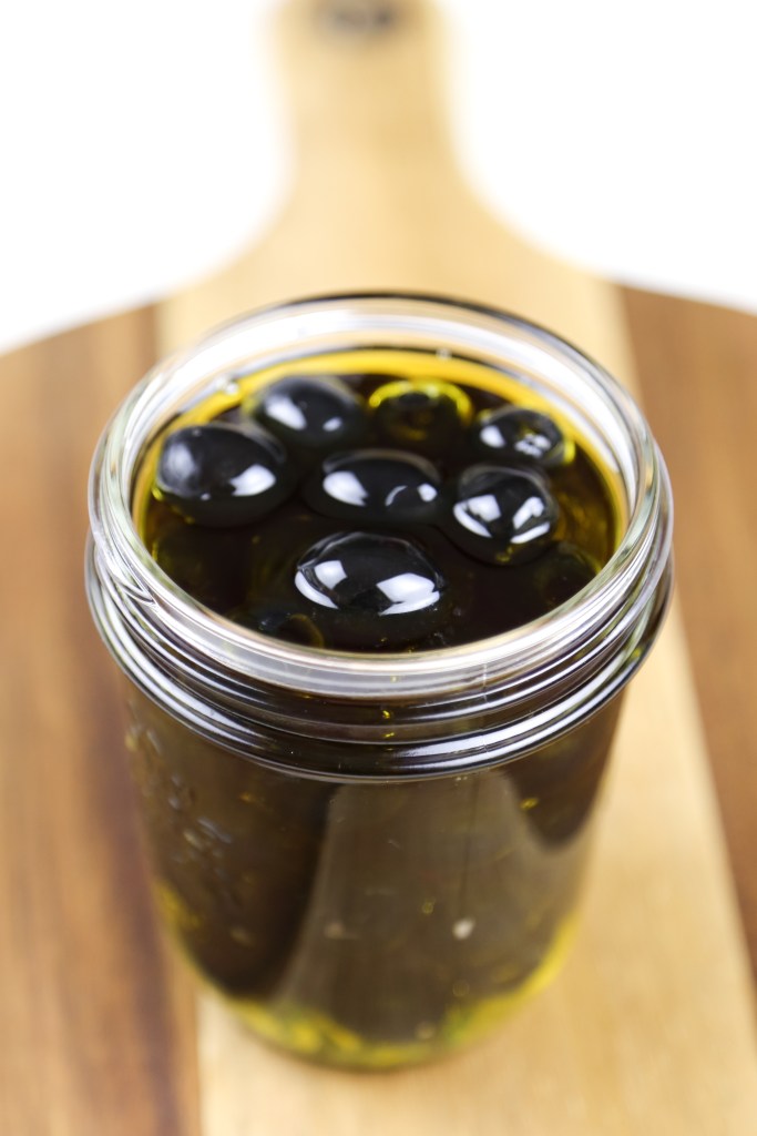 marinated olives 
